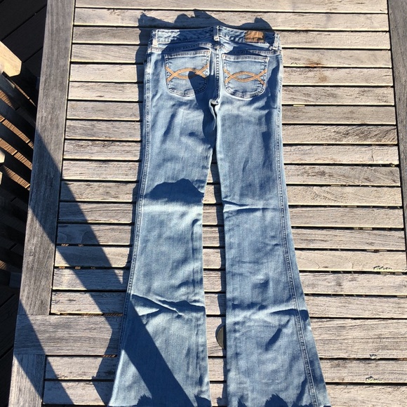 Vintage Abercrombie flare leg - Picture 3 of 4